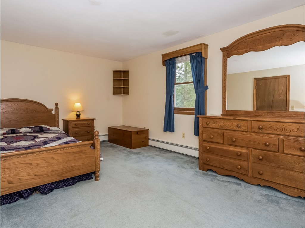130 Little Mill Road Sandown, NH 03873 - Photo 14 of 30