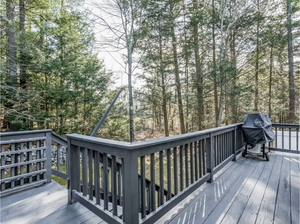 130 Little Mill Road Sandown, NH 03873 - Photo 24 of 30