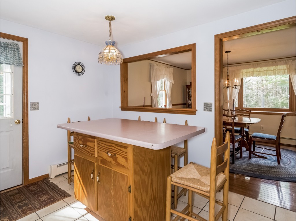 130 Little Mill Road Sandown, NH 03873 - Photo 8 of 30