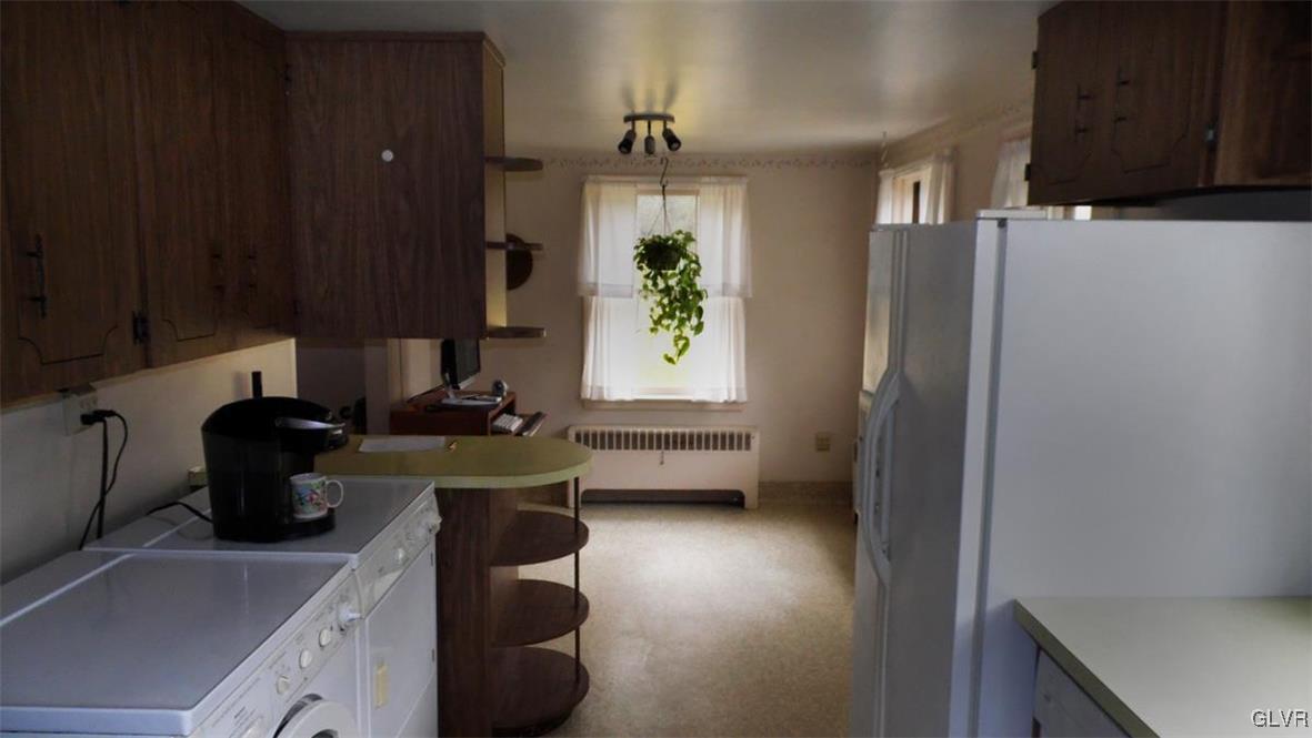 1327 Stonesthrow Road Bethlehem, PA 18015 - Photo 19 of 27 Gallery Image 19