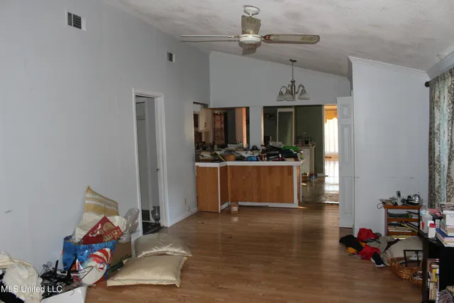 $68,000 | 4036 West Pine Street, Moss Point, MS 39563