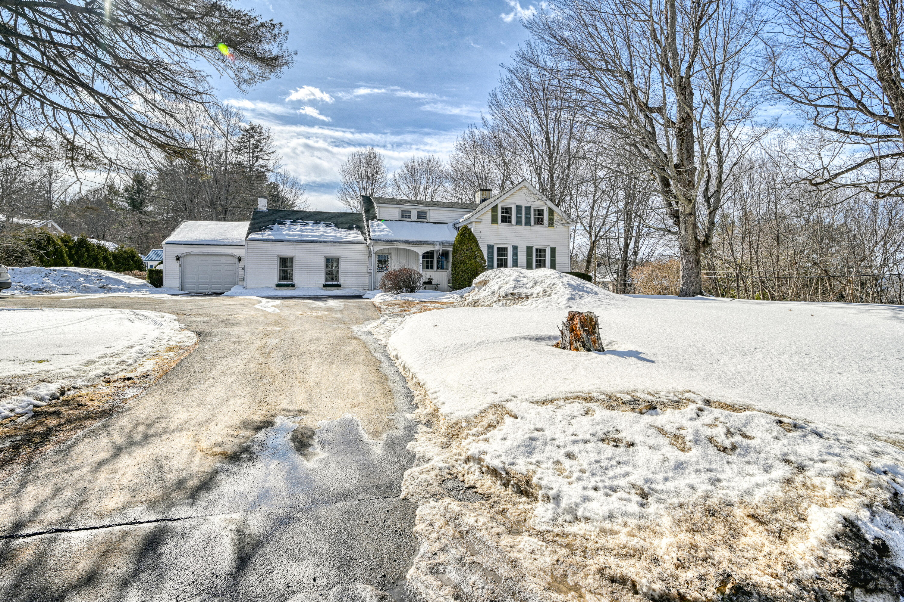 166 Cony Street Augusta, ME 04330 - Photo 2 of 58 110385gr-101