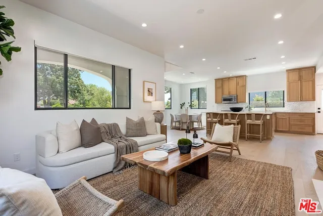 $2,798,000 | 3364 Garden Avenue, Los Angeles, CA 90039