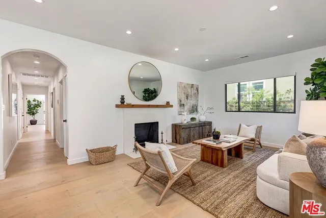 $2,798,000 | 3364 Garden Avenue, Los Angeles, CA 90039