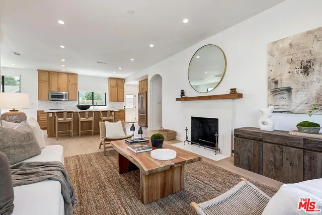 $2,798,000 | 3364 Garden Avenue, Los Angeles, CA 90039