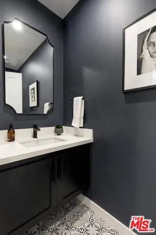 $2,798,000 | 3364 Garden Avenue, Los Angeles, CA 90039