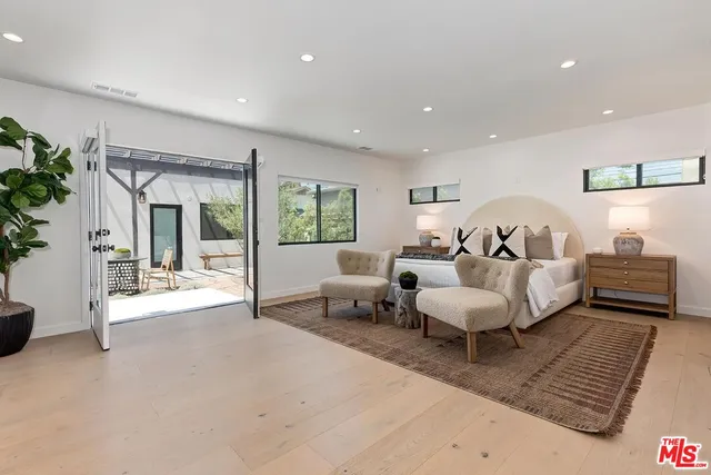 $2,798,000 | 3364 Garden Avenue, Los Angeles, CA 90039
