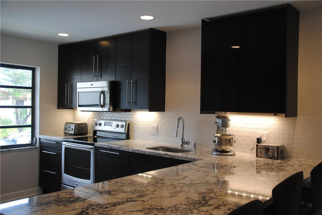 8440 Casa Del Lago, Unit 23J Boca Raton, FL 33433 - Photo 9 of 25 Photo 9