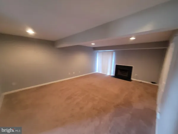 $2,900 | 10918 Pope Street, Manassas, VA 20109