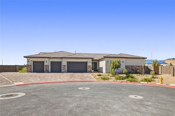 $1,050,000 | 6561 West Azure Drive, Las Vegas, NV 89130