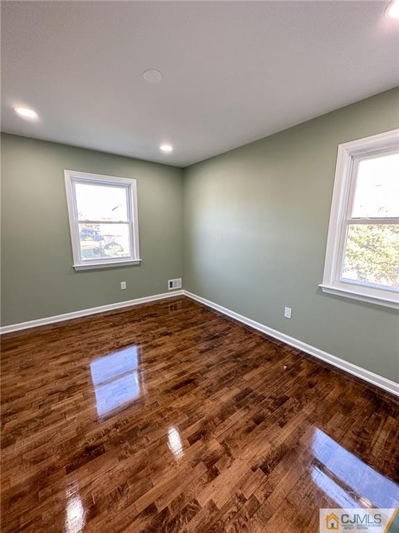 4301 Hana Road Edison, NJ 08817 - Photo 16 of 37 a view of an empty room and window