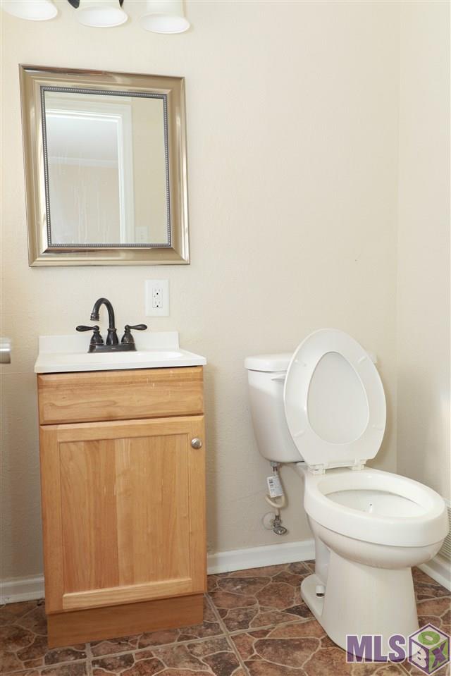 335 Crestview Avenue Baton Rouge, LA 70807 - Photo 13 of 21 Gallery Image 13