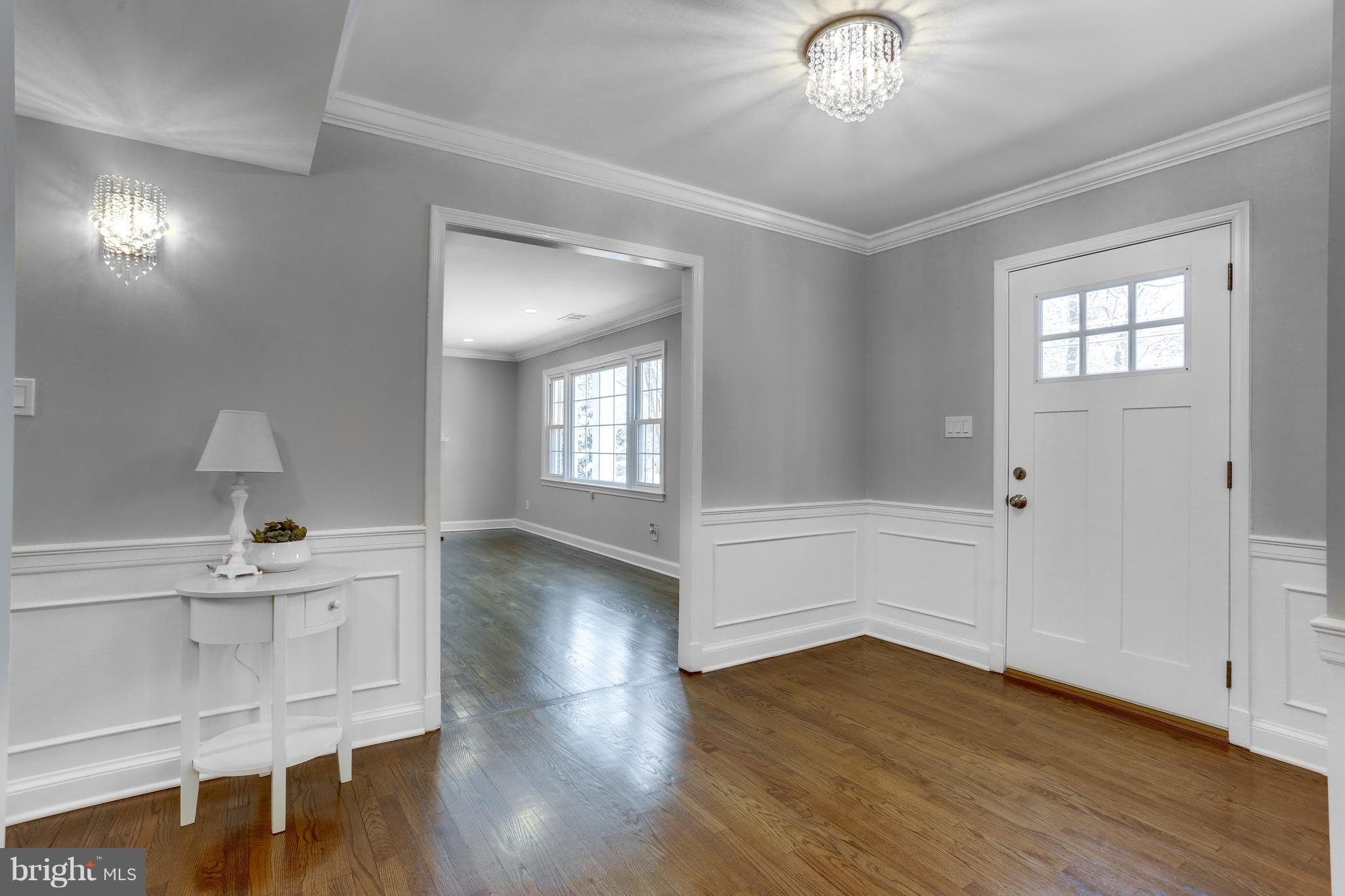 7124 Devonshire Road Alexandria, VA 22307 - Photo 13 of 66 Spacious Foyer