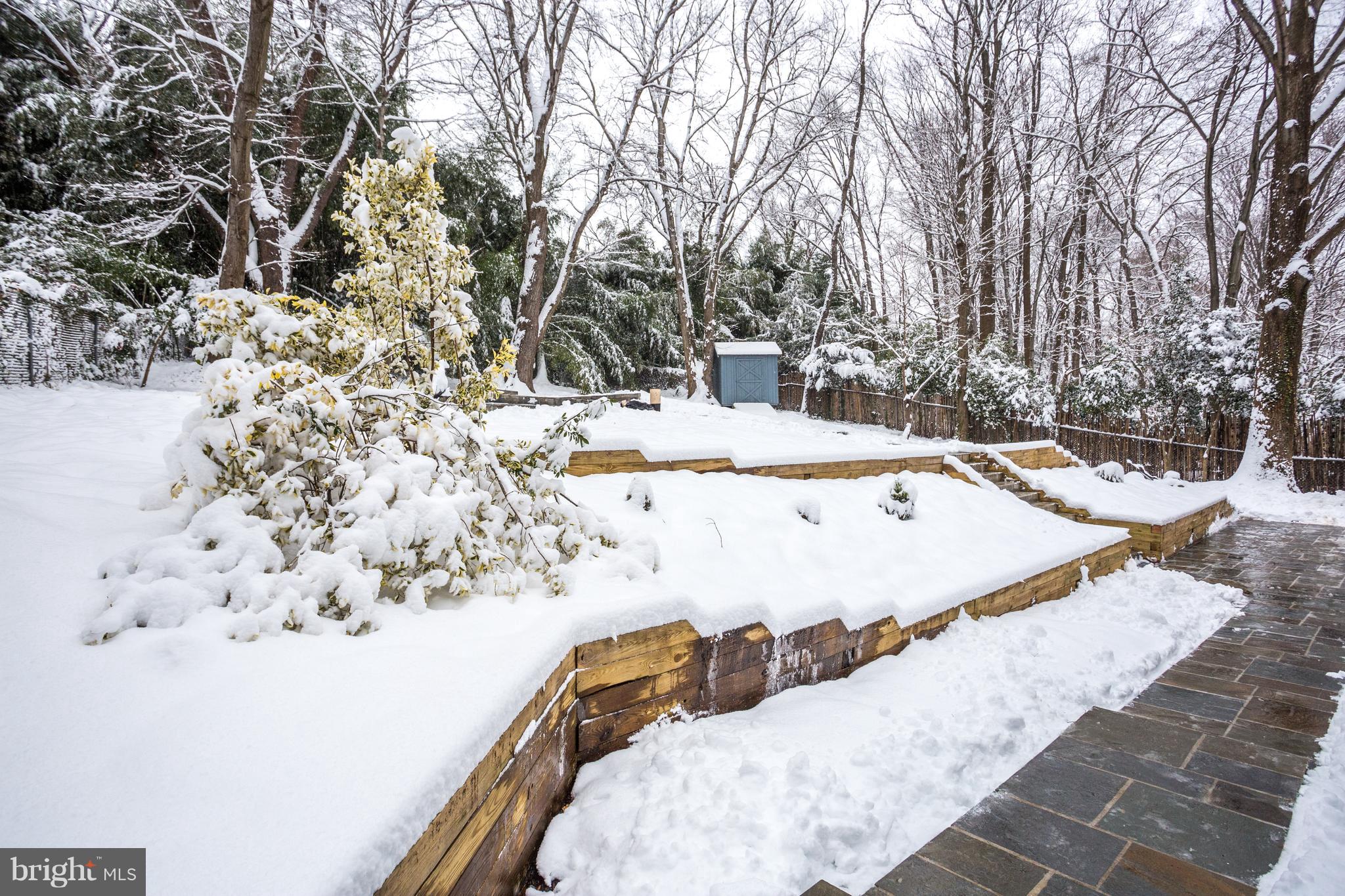 7124 Devonshire Road Alexandria, VA 22307 - Photo 54 of 66 Tiered landscaping