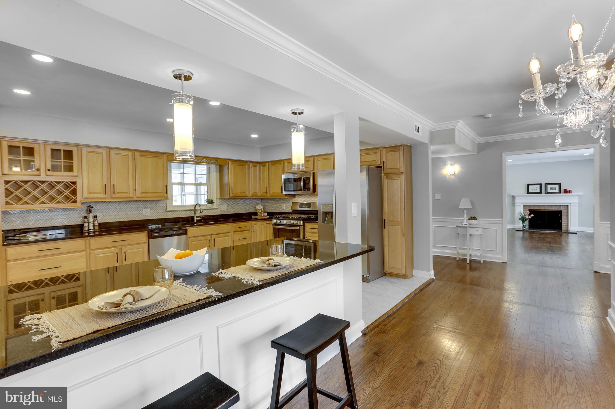 7124 Devonshire Road Alexandria, VA 22307 - Photo 9 of 66 Granite Countertops