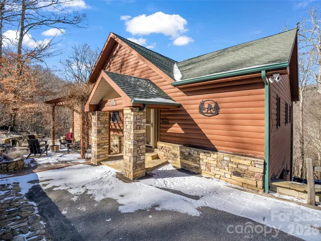 $725,000 | 32 Zebulon Lane, Mars Hill, NC 28754