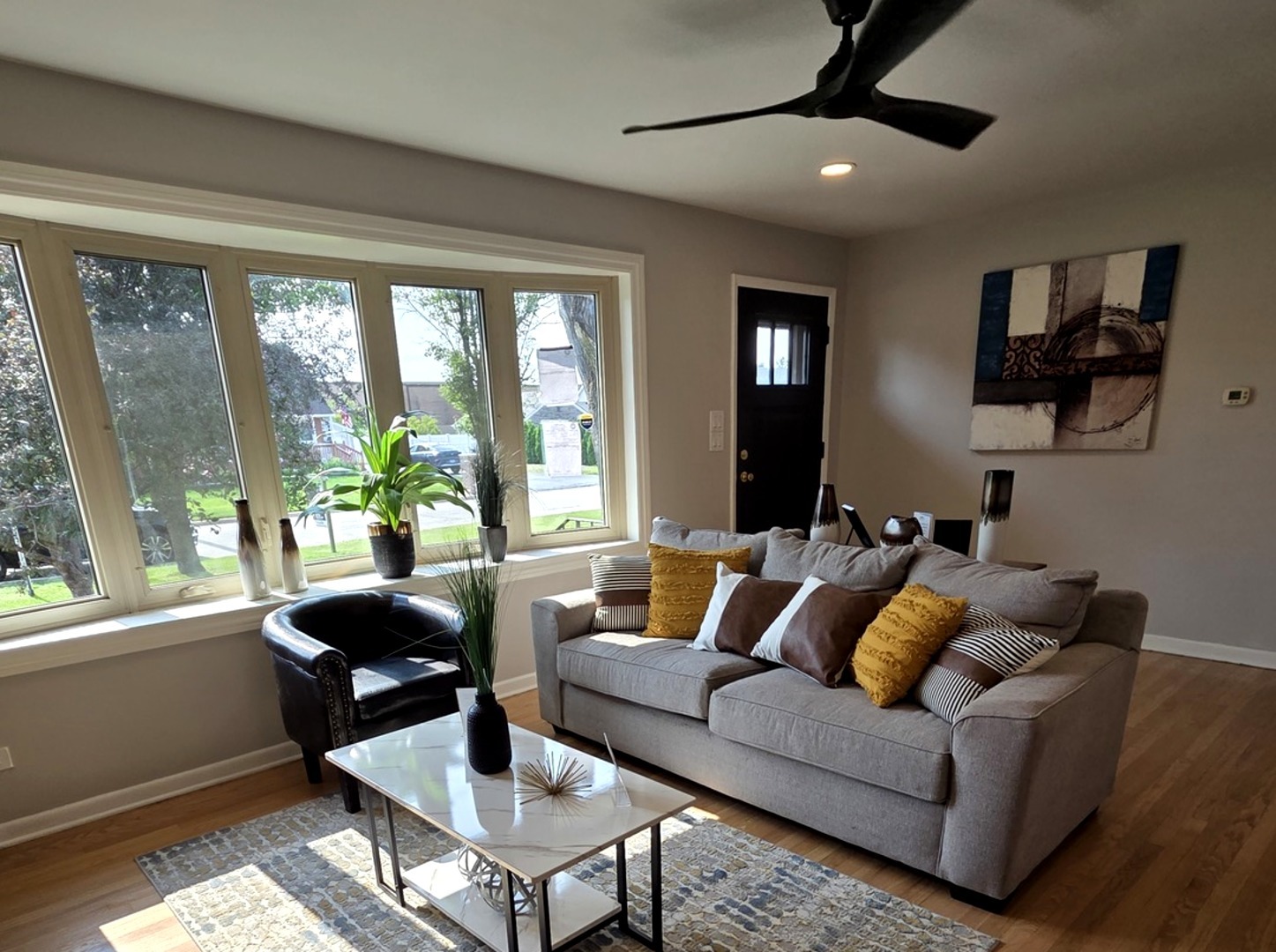 7447 Beloit Avenue Bridgeview, IL 60455 - Photo 8 of 32