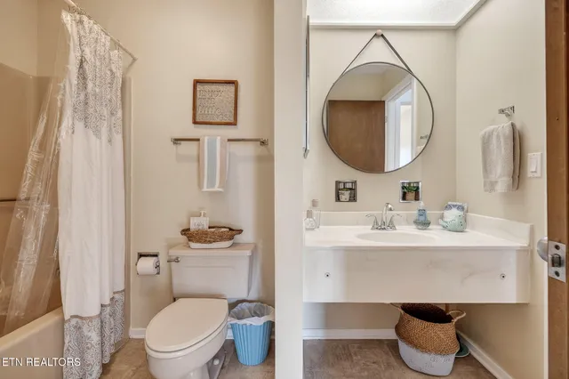 $225,000 | 71 Eagle Court, Crossville, TN 38558