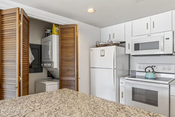 $219,900 | 71 Eagle Court, Crossville, TN 38558