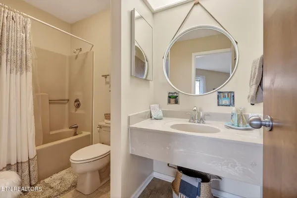 $219,900 | 71 Eagle Court, Crossville, TN 38558