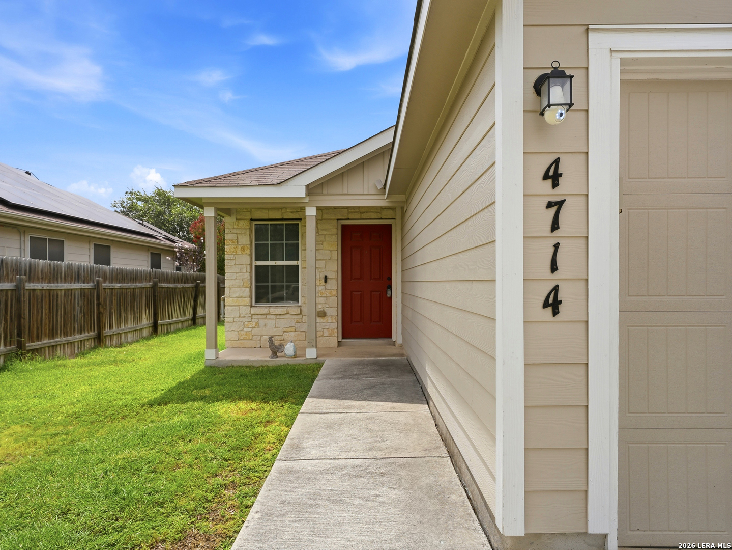 4714 Everett Loop Converse, TX 78109 - Photo 3 of 33