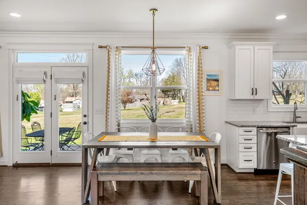 $558,000 | 2724 Lakeland Drive, Nashville, TN 37214