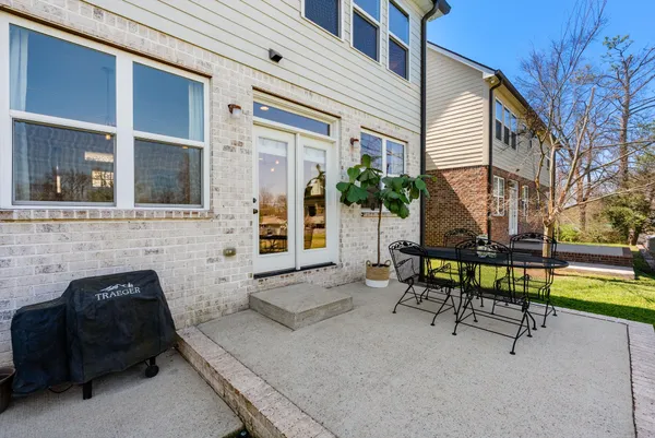 $558,000 | 2724 Lakeland Drive, Nashville, TN 37214