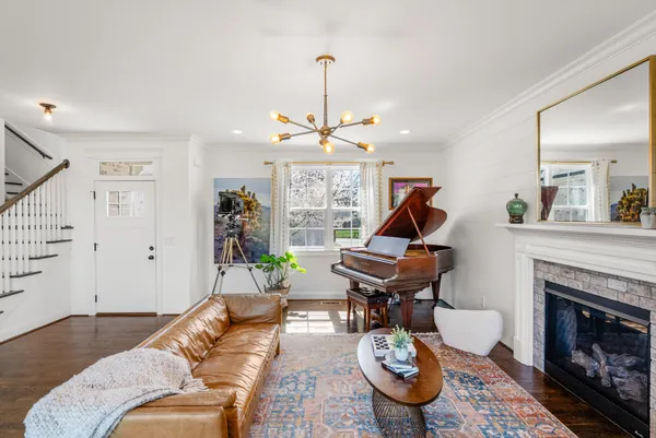 $558,000 | 2724 Lakeland Drive, Nashville, TN 37214