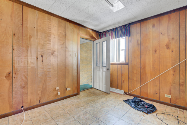 1067 West 97th Street Chicago, IL 60643 - Photo 11 of 15 a view of a closet