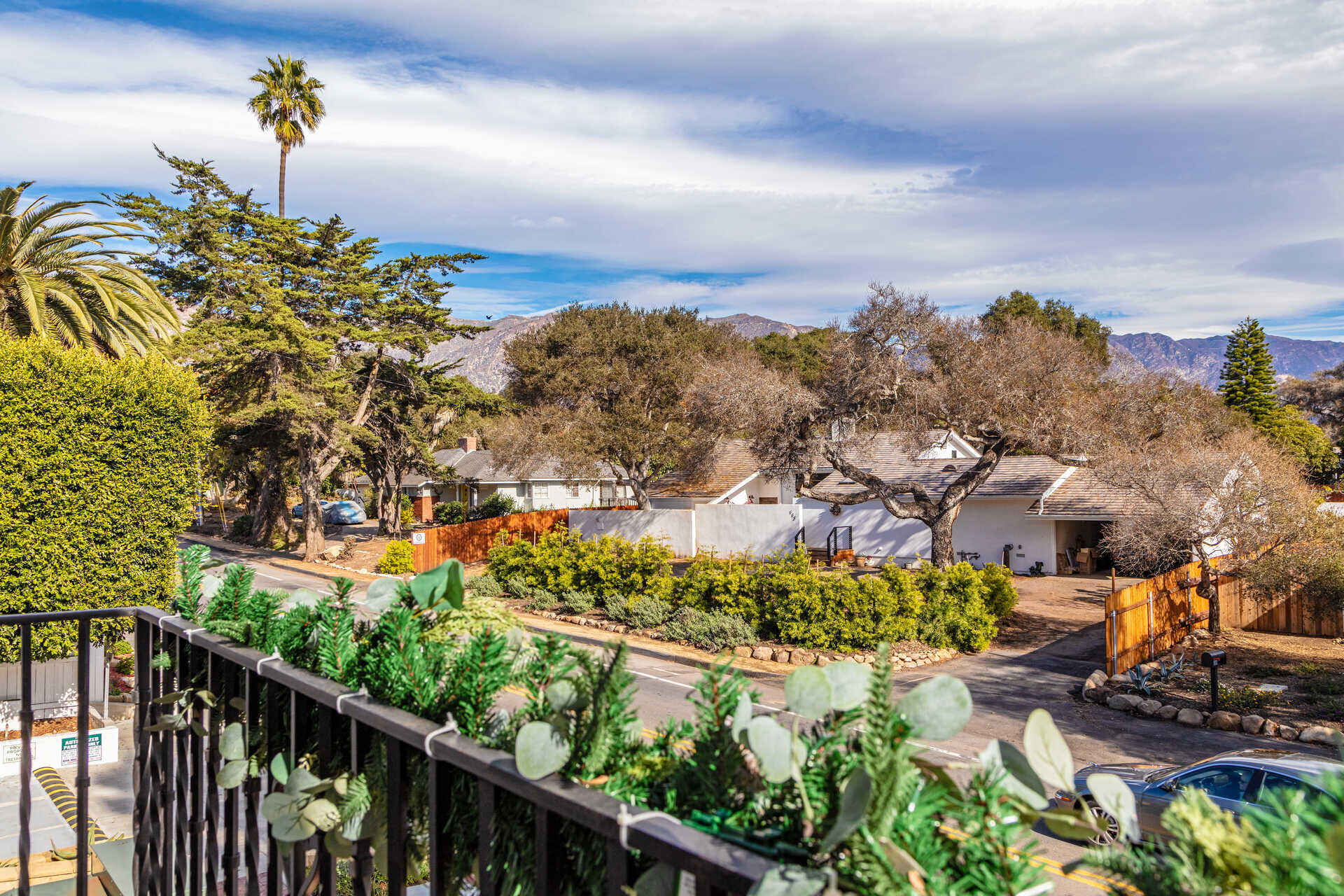 107 Olive Mill Road Santa Barbara, CA 93108 - Photo 37 of 39 a view of a city