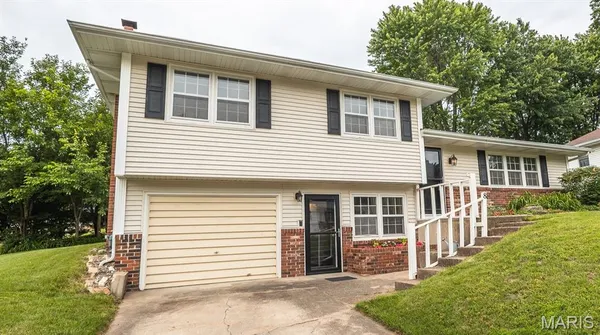 $214,500 | 8 Peachtree Lane, Rolla, MO 65401