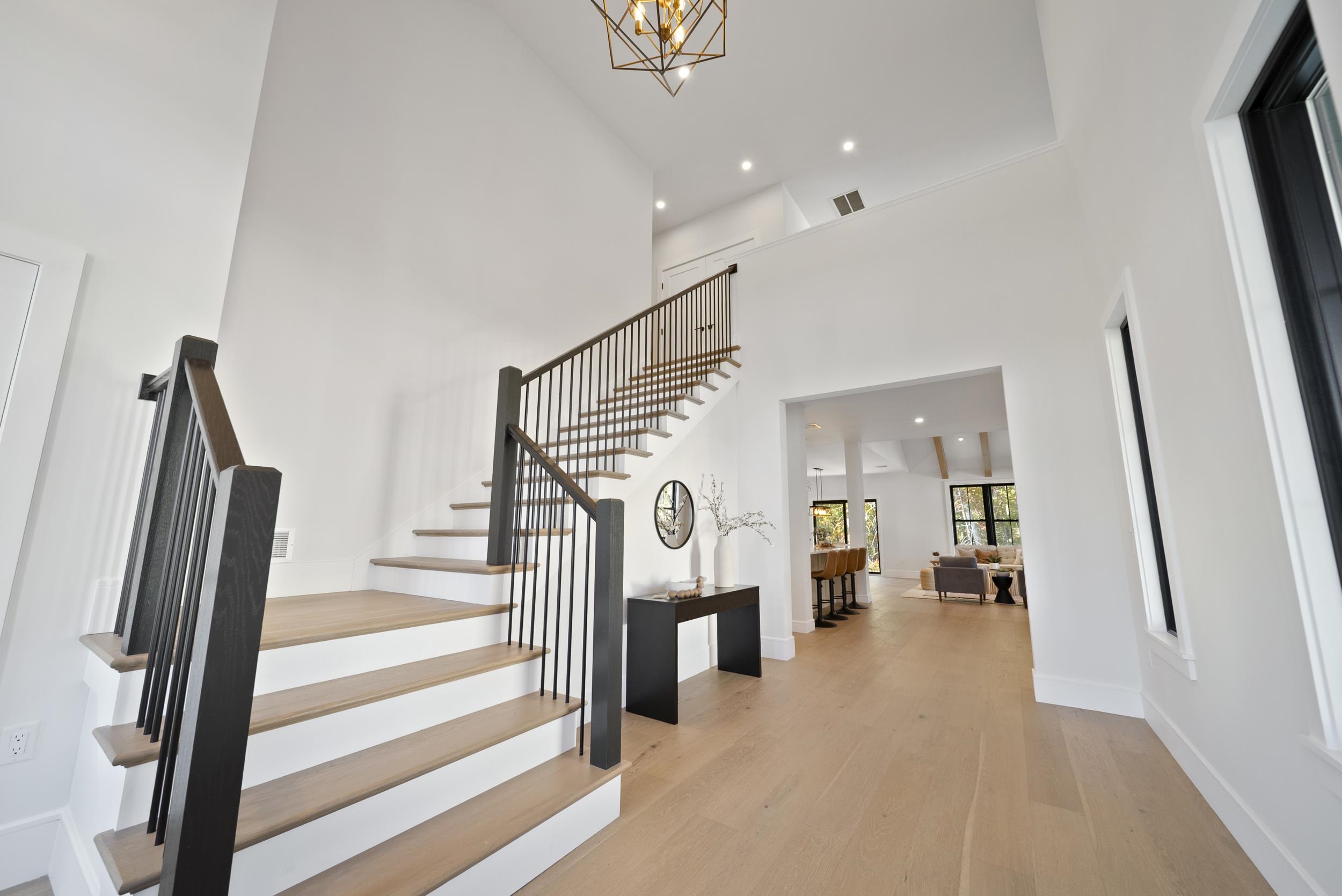 41 Trails Edge Road Windham, NH 03087 - Photo 4 of 44