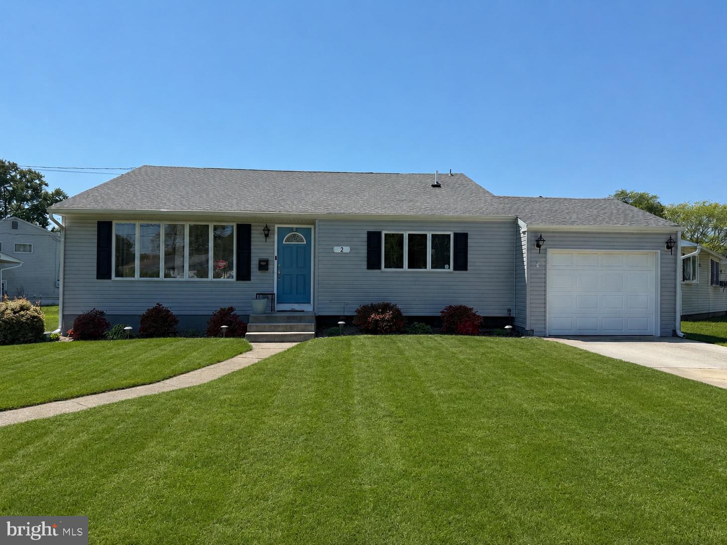 2 Merion Road Newark, DE 19713 - Photo 1 of 27 front view of a house with a yard