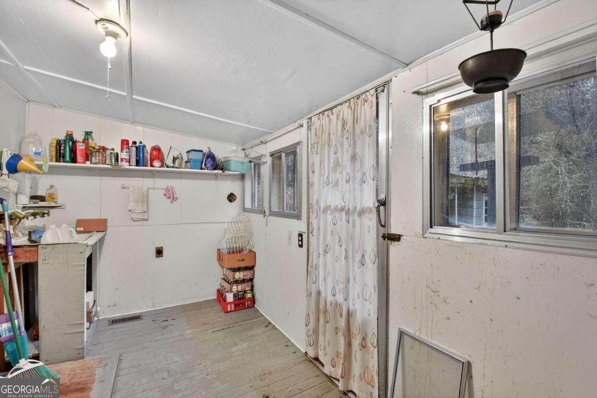6 Old Aska Curve Blue Ridge, GA 30513 - Photo 20 of 26 a view of storage and utility room