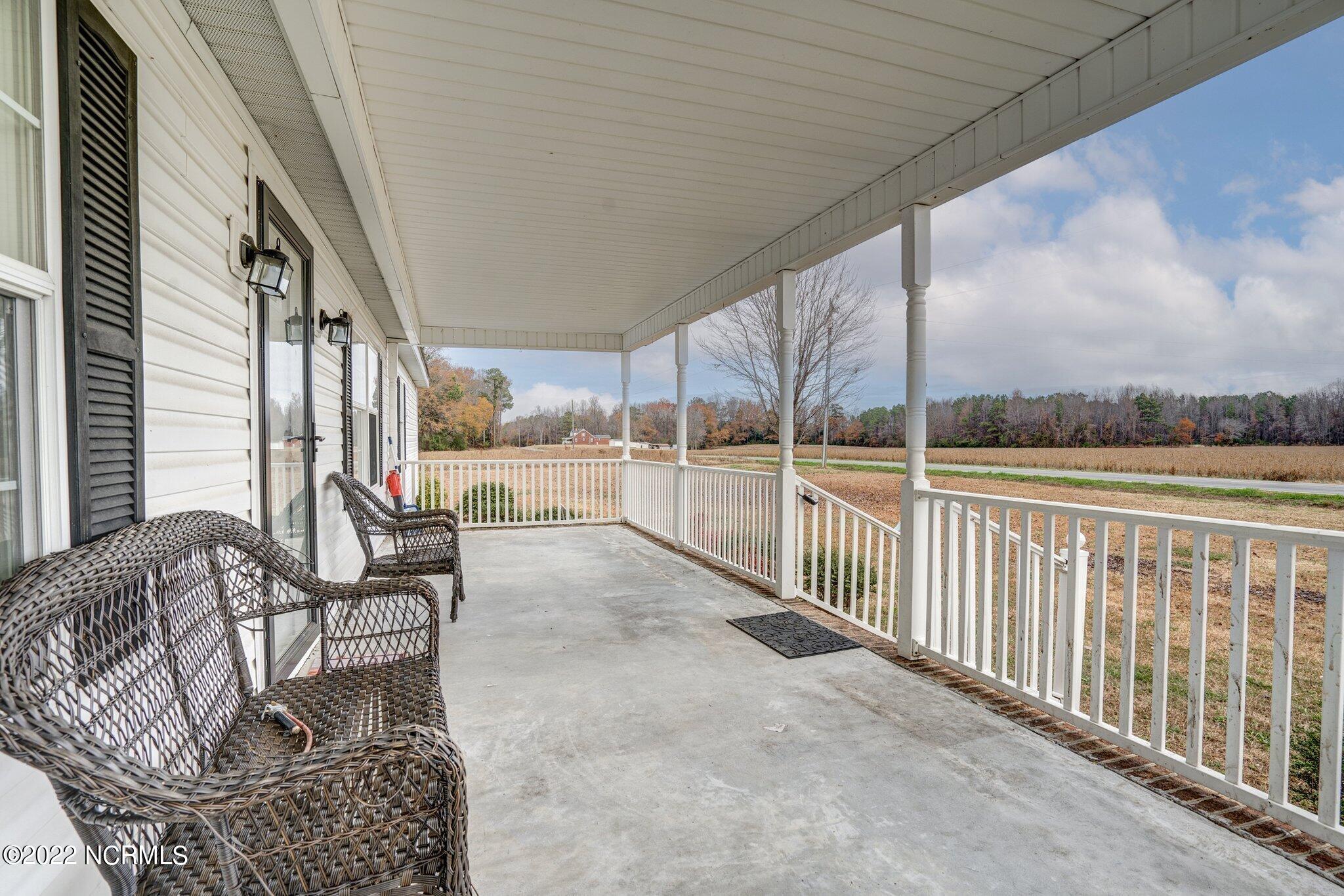 410 Edgewood Church Road Macclesfield, NC 27852 - Photo 4 of 24 004-410EdgewoodChurchRoad-Macclesfield-N