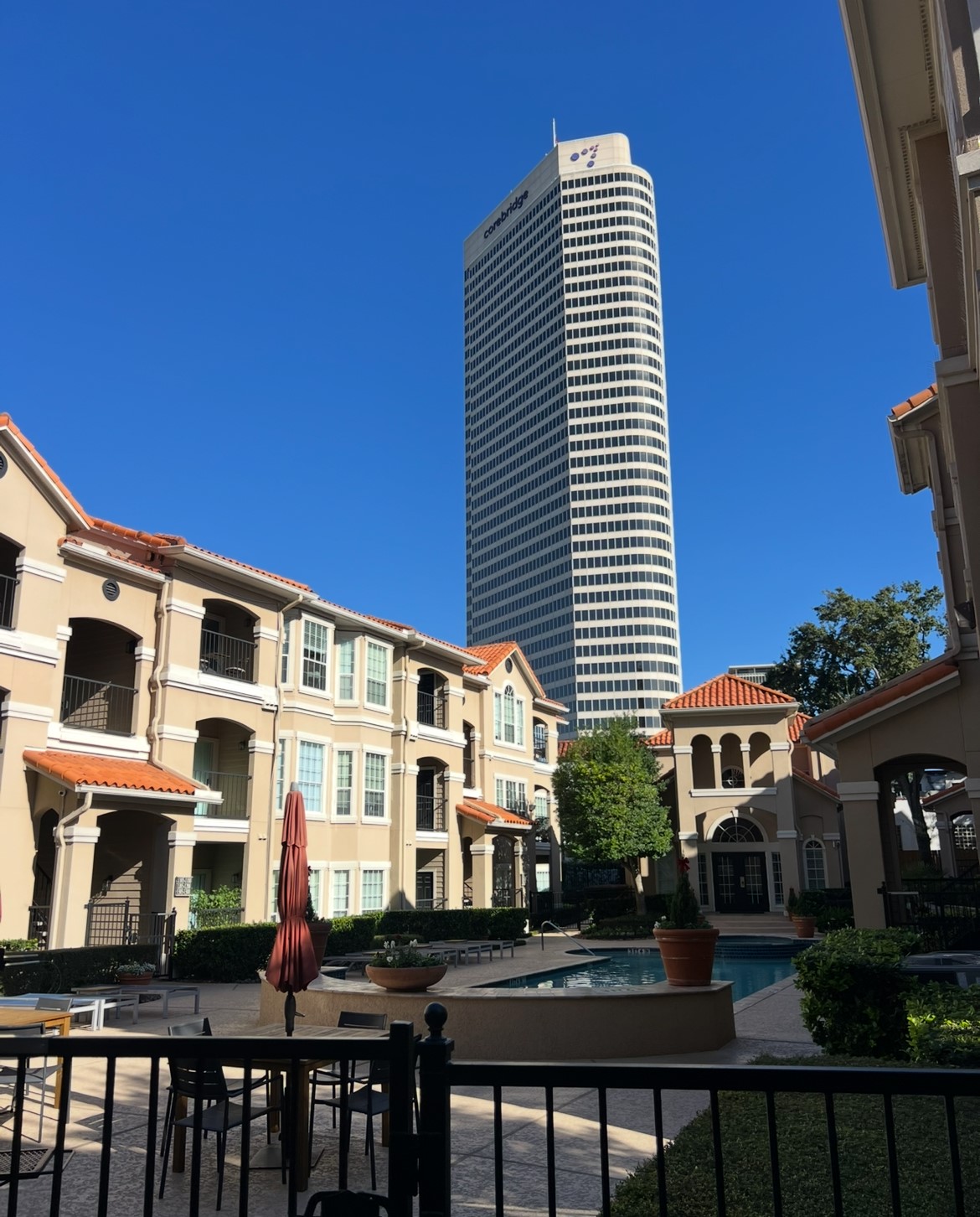 3231 Allen Parkway, Unit 2107 Houston, TX 77019 - Photo 22 of 48 a front view of residential houses with stairs