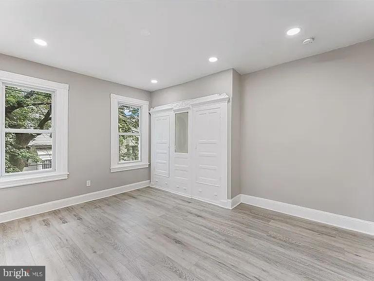 100 West Sharpnack Street Philadelphia, PA 19119 - Photo 15 of 16