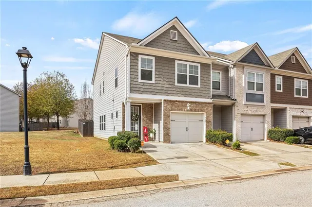 $2,250 | 5011 Longview Walk, Decatur, GA 30035
