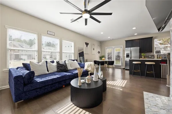 $2,150 | 5011 Longview Walk, Decatur, GA 30035