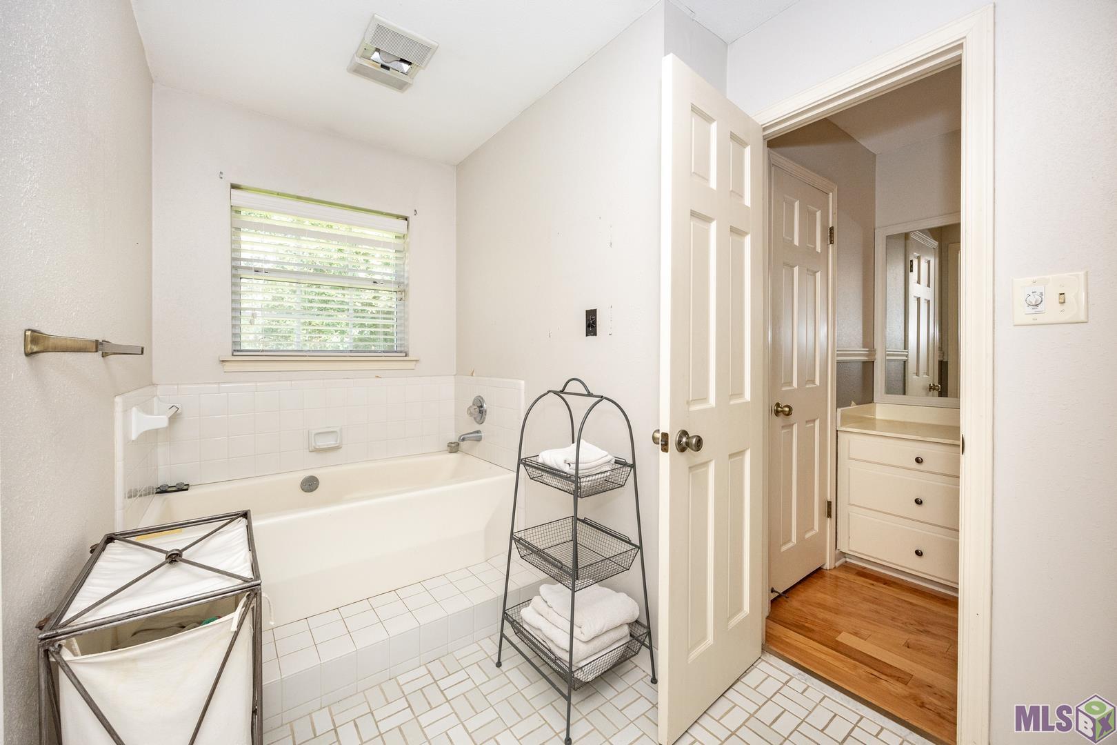 448 East Woodruff Drive Baton Rouge, LA 70808 - Photo 21 of 34