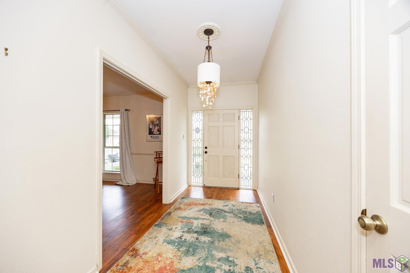 448 East Woodruff Drive Baton Rouge, LA 70808 - Photo 4 of 33