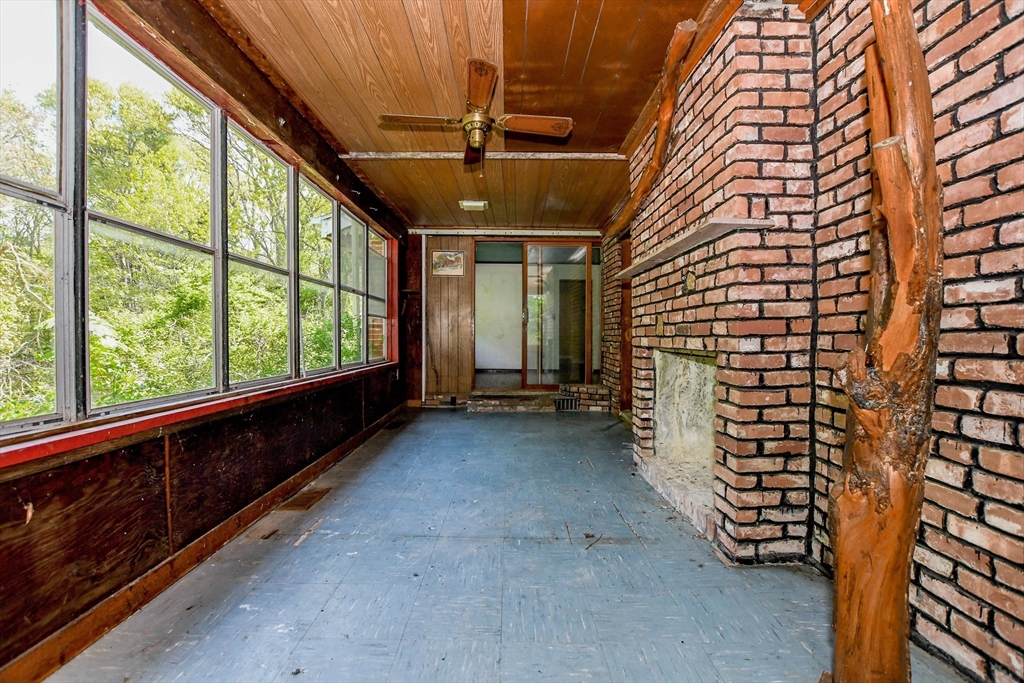 6 Gilbert Way Wareham, MA 02571 - Photo 14 of 41 a view of entryway with a floor to ceiling window