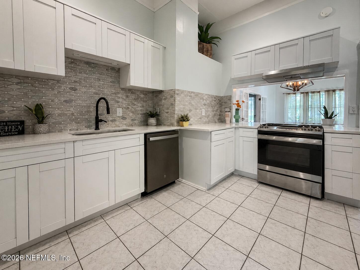 2769 Riverside Avenue Jacksonville, FL 32205 - Photo 11 of 32 ChatGPT Image Aug 27, 2026, 07_37_36 AM
