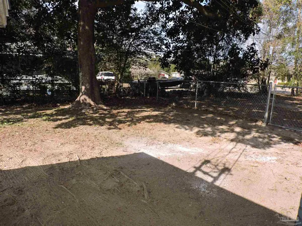 $1,050 | 11617 Amy Avenue, Pensacola, FL 32534