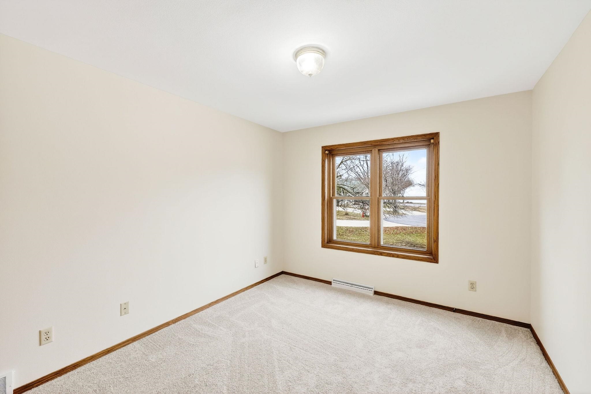 10 Wynbrook Circle Madison, WI 53704 - Photo 12 of 23