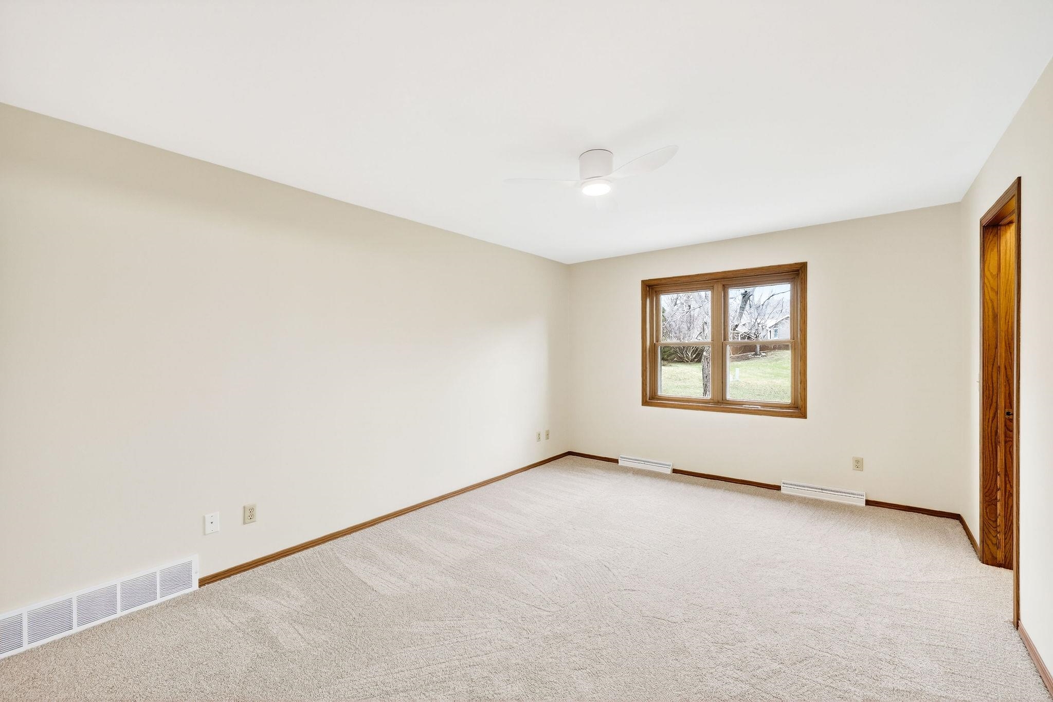 10 Wynbrook Circle Madison, WI 53704 - Photo 17 of 23