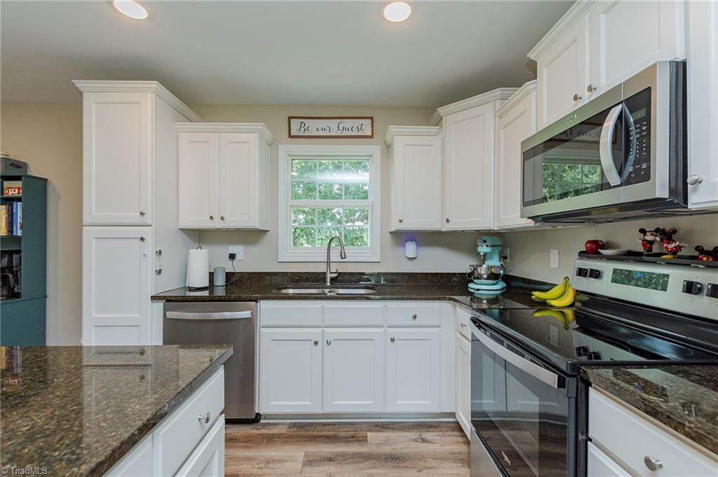 185 Broadway Road Lexington, NC 27295 - Photo 20 of 40 Gallery Image 20