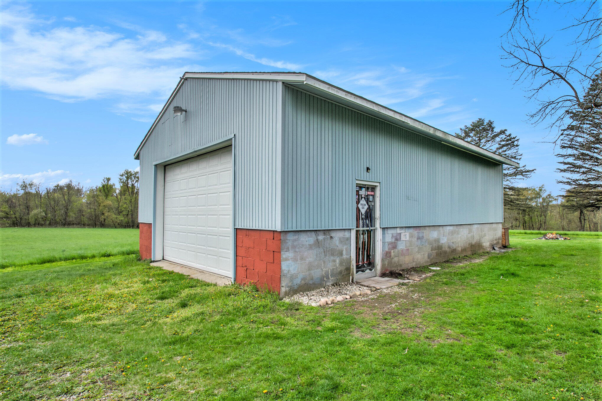 66546 Birch Road Jones, MI 49061 - Photo 13 of 27 26 x 40 Pole Barn