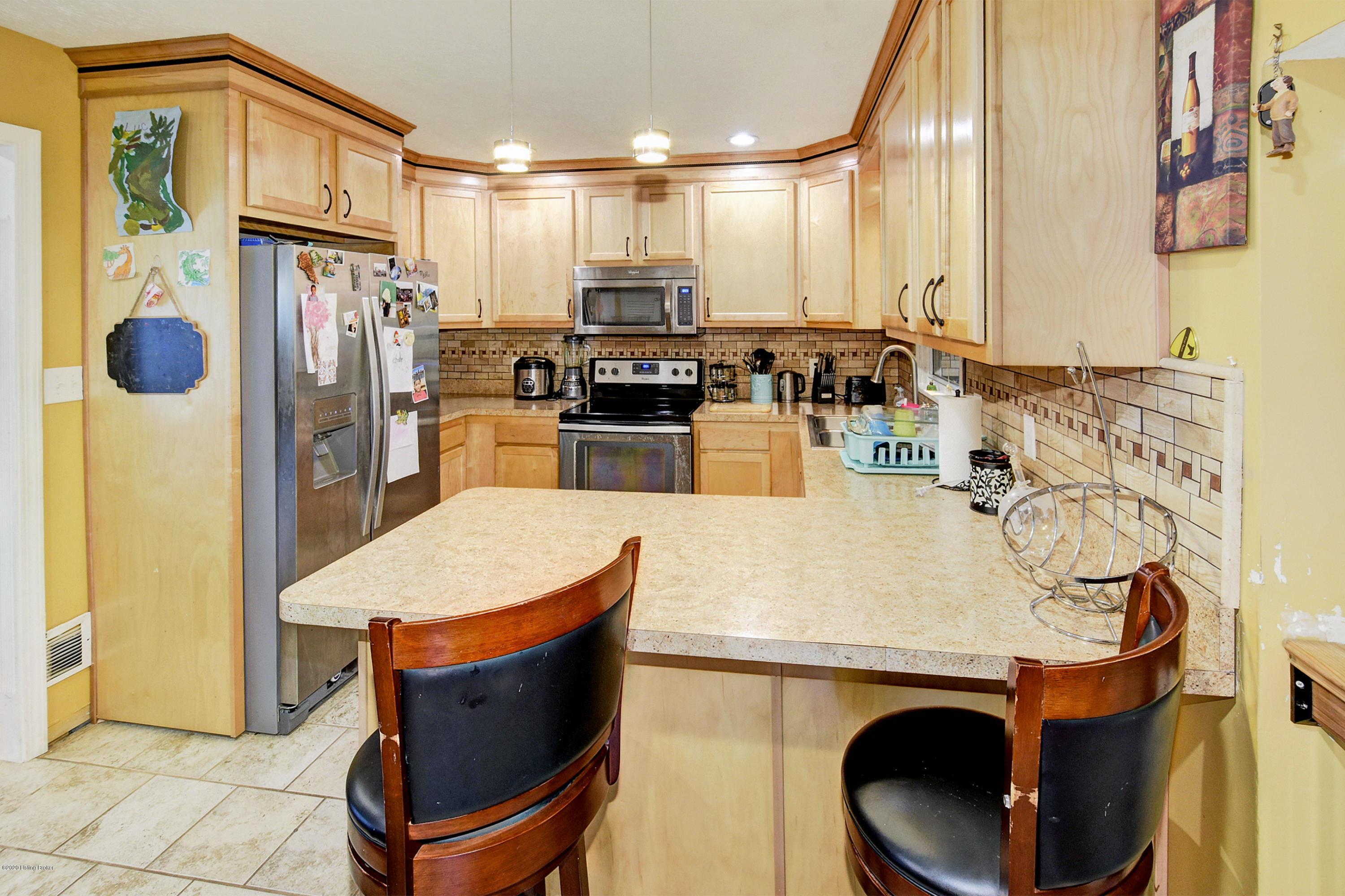 9712 Fairground Road Louisville, KY 40291 - Photo 19 of 37 _DSC8408_10_11