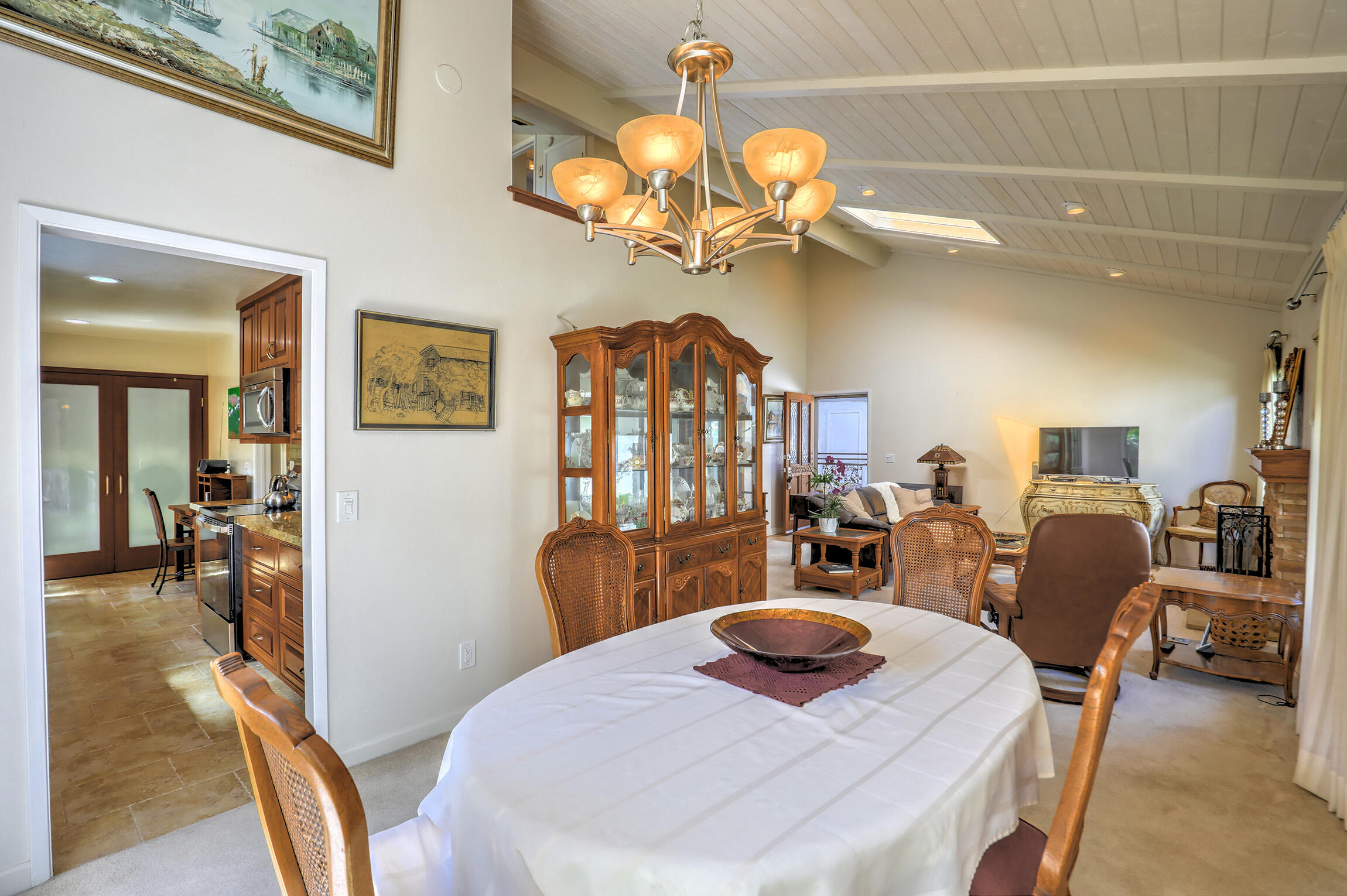 63 North San Marcos Road, Unit A Santa Barbara, CA 93111 - Photo 9 of 34 Dining To Kitchen